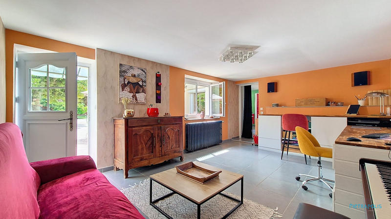 Maison ancienne - 210 m² - 7 pièces