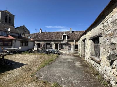 Maison - 185 m² - 7 pièces