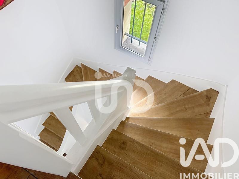 Maison - 140 m² - 8 pièces