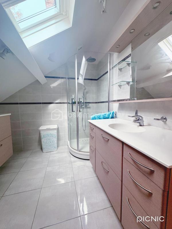 Demeure - 116 m² - 6 pièces