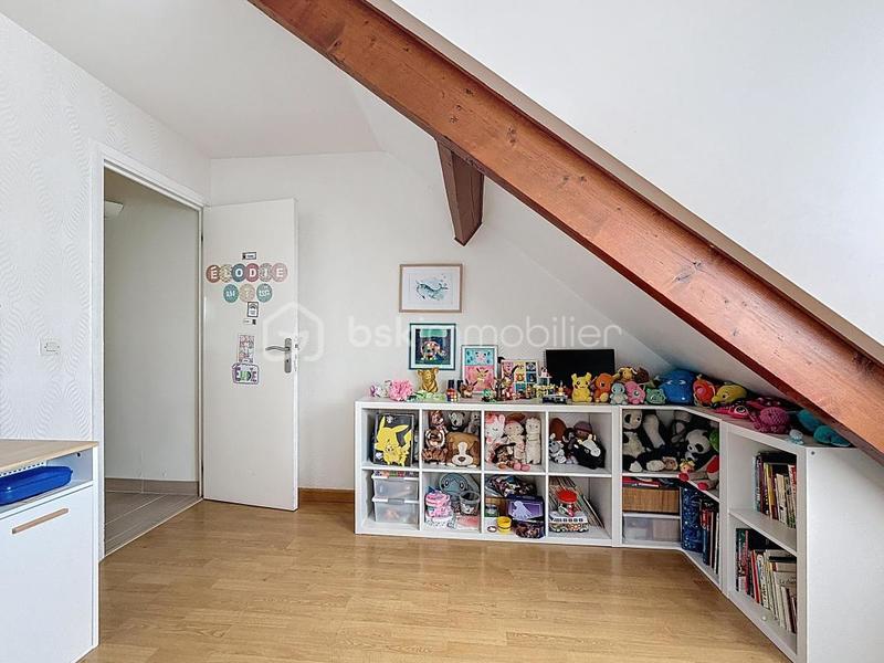 Maison - 104 m² - 5 pièces