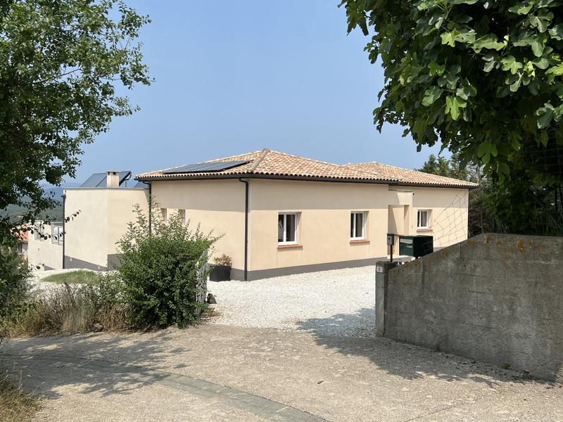 Maison - 163 m² - 5 pièces