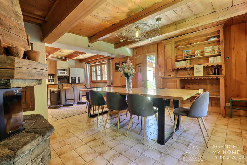 Maison - 144 m² - 5 pièces