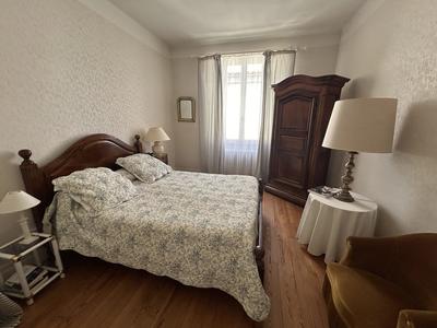 Maison traditionnelle - 188 m² - 7 pièces