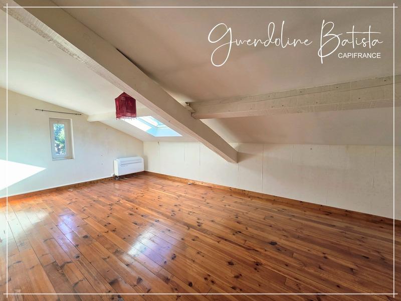 Maison bourgeoise - 240 m² - 10 pièces