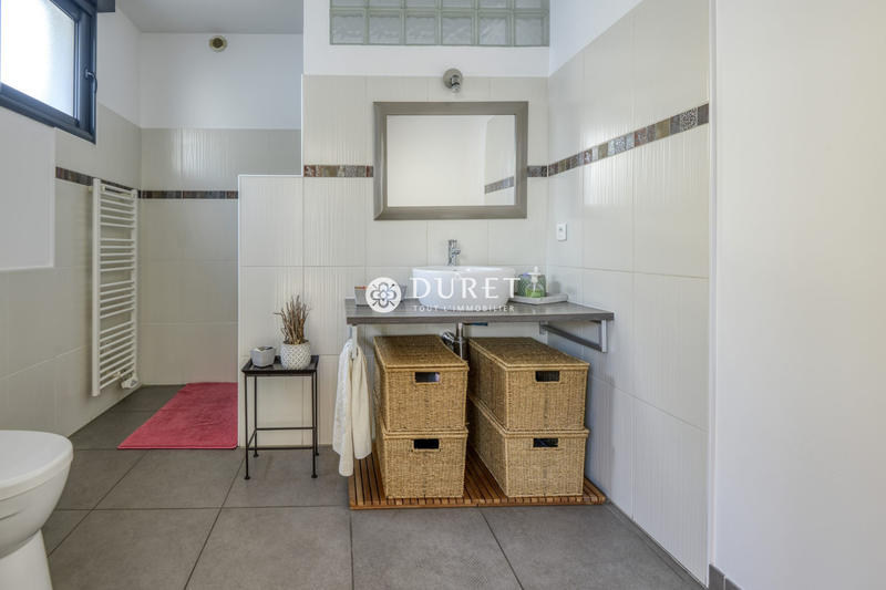 Maison contemporaine - 176 m² - 5 pièces