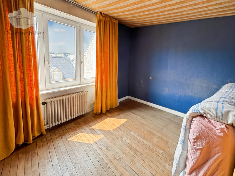 Maison - 189 m² - 9 pièces