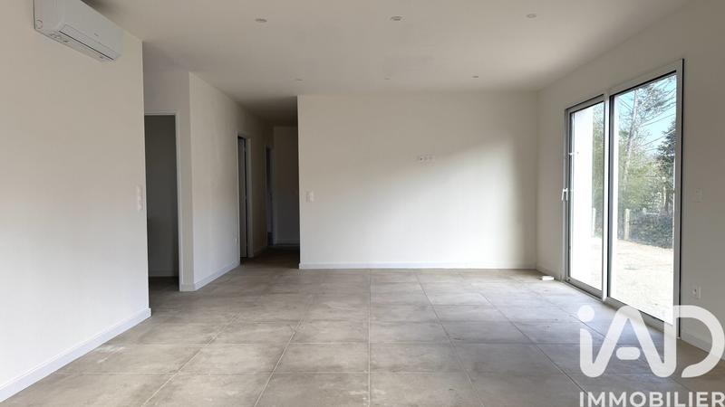 Maison - 105 m² - 4 pièces