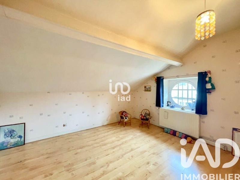 Maison - 200 m² - 6 pièces