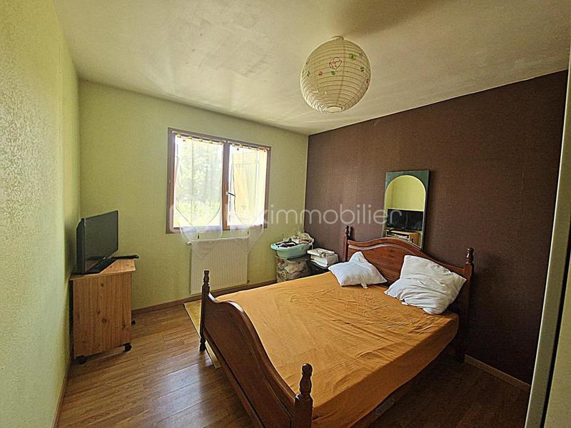 Maison traditionnelle - 102 m² - 4 pièces