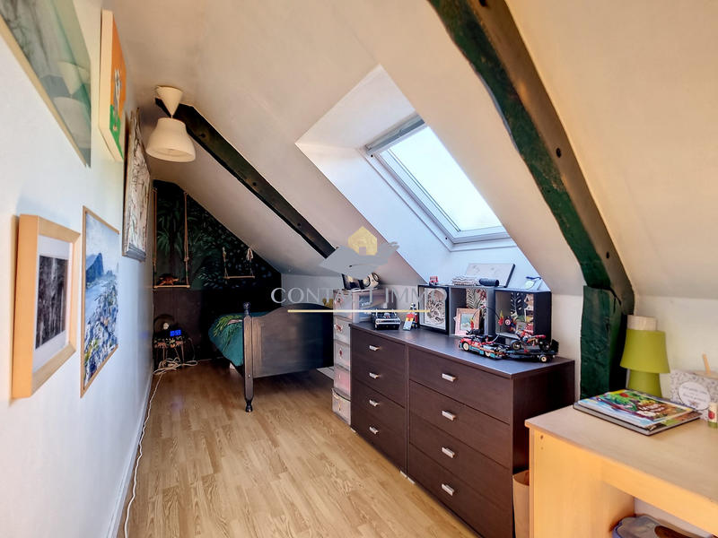 Maison - 293 m² - 8 pièces