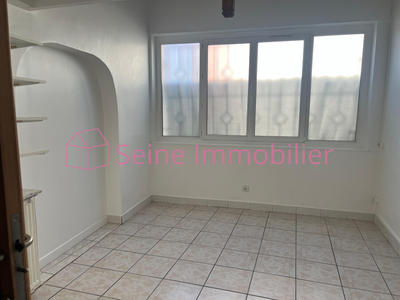 Local commercial - 42 m² - 3 pièces