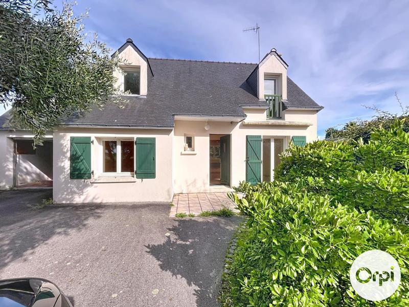 Maison - 97 m² - 5 pièces