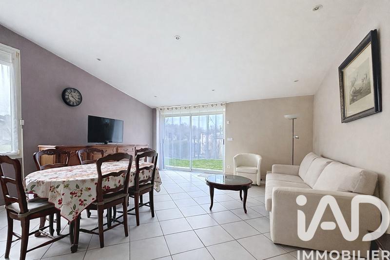 Maison - 96 m² - 4 pièces