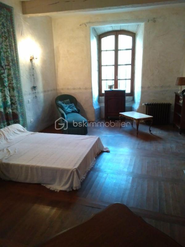 Demeure - 200 m² - 8 pièces