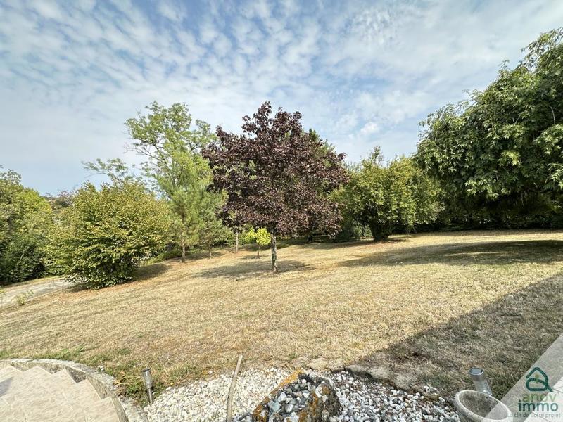 Maison - 151 m² - 6 pièces