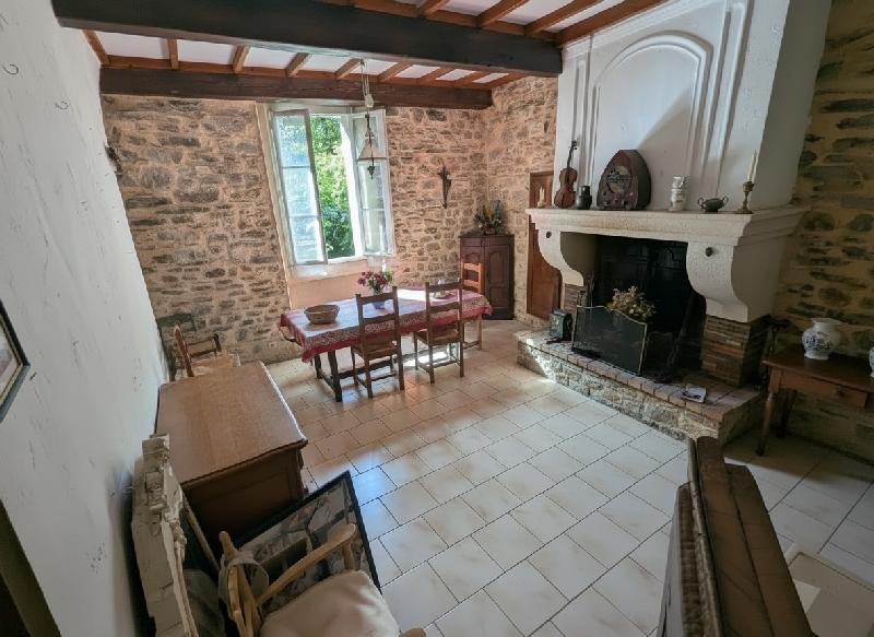 Maison de village - 57 m² - 3 pièces