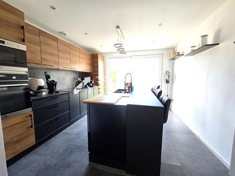 Maison - 106 m² - 5 pièces