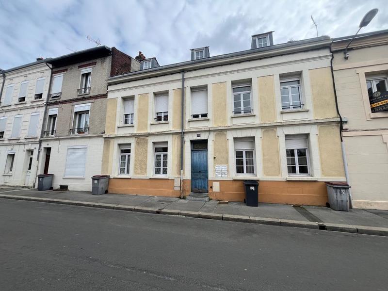 Maison - 200 m² - 8 pièces