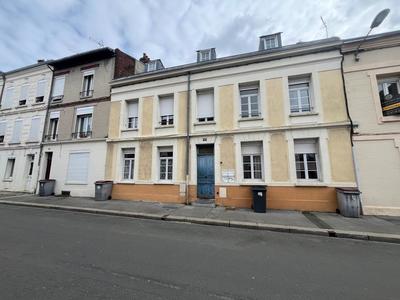 Maison - 200 m² - 8 pièces