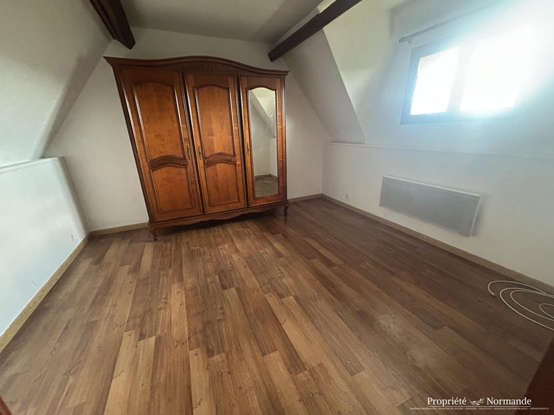 Maison - 92 m² - 5 pièces