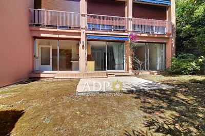 Appartement - 89 m² - 3 pièces