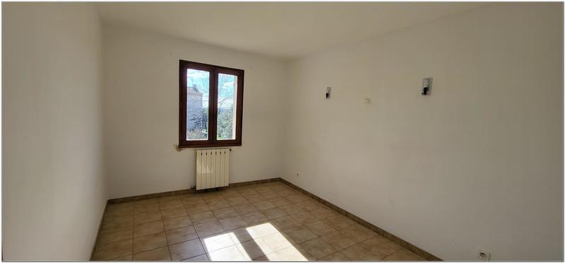Maison - 108 m² - 6 pièces