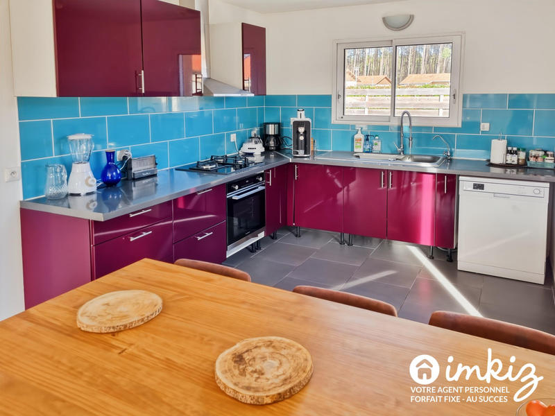 Maison - 98 m² - 4 pièces