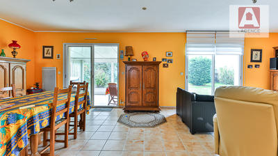 Maison - 95 m² - 5 pièces