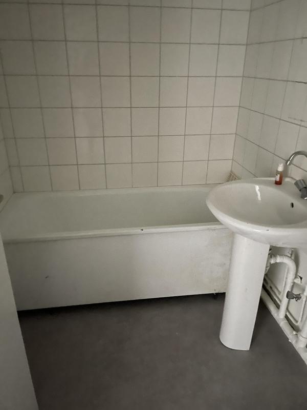 Appartement ancien - 65 m² - 3 pièces