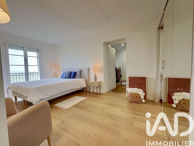 Maison - 175 m² - 7 pièces