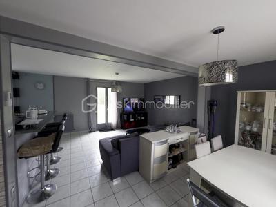 Maison - 120 m² - 6 pièces