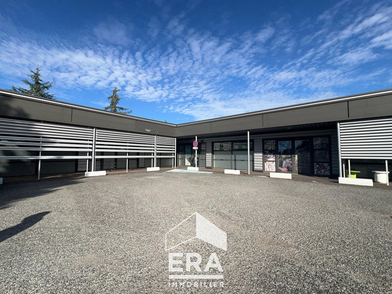 Local d'activité / Entrepôt - 390 m² - 1 pièce