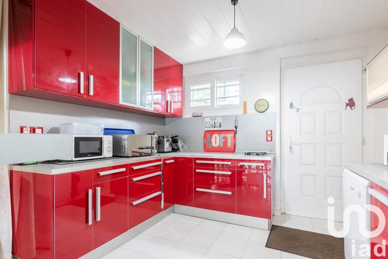 Maison - 162 m² - 10 pièces