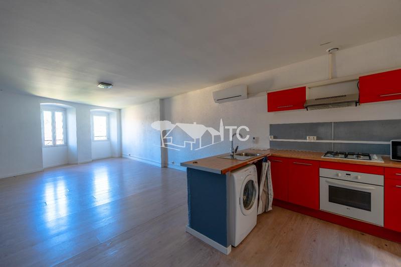 Appartement - 75 m² - 3 pièces