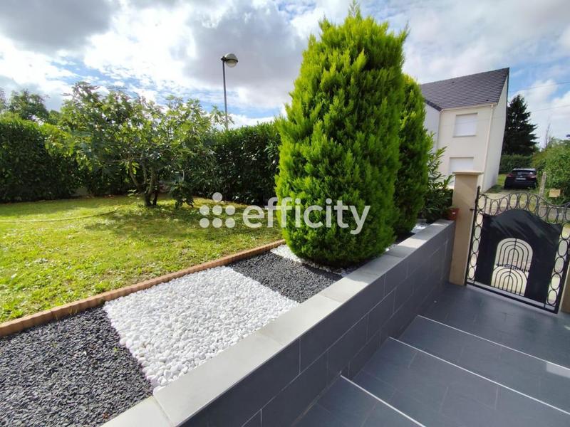 Maison traditionnelle - 221 m² - 5 pièces