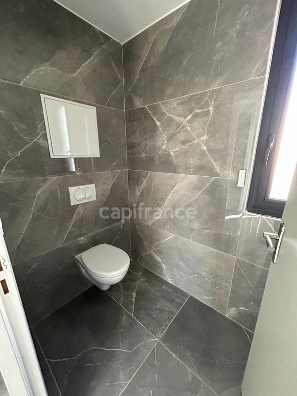 Maison - 143 m² - 3 pièces