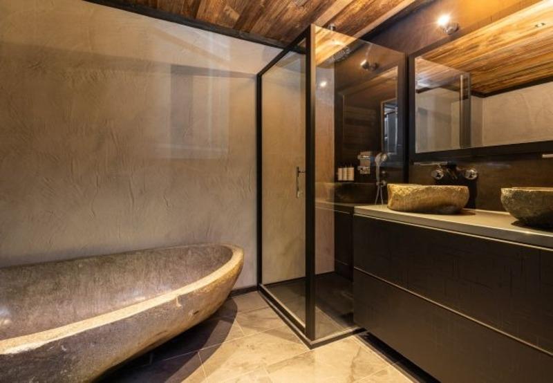 Châlet - 424 m² - 12 pièces