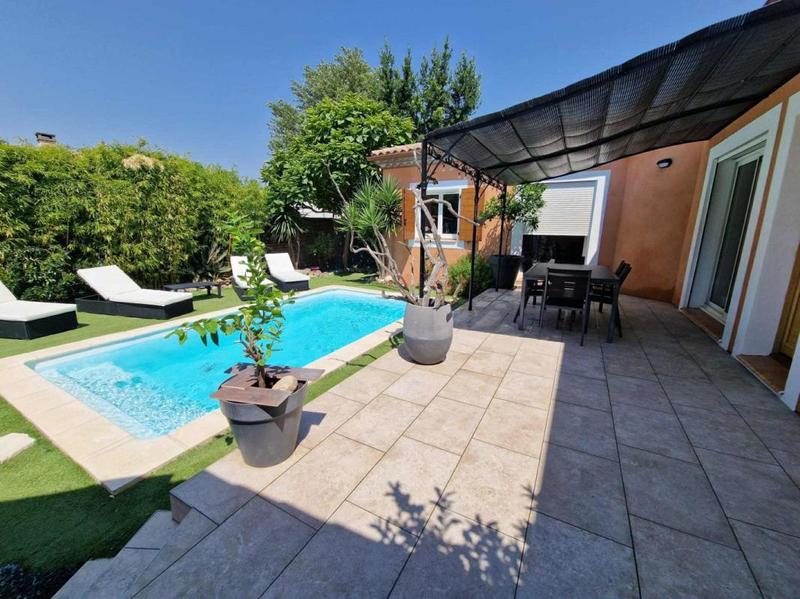 Maison - 137 m² - 5 pièces
