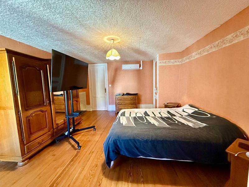 Maison - 188 m² - 6 pièces