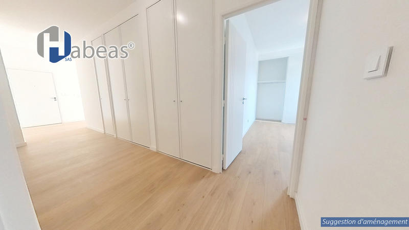 Appartement - 96 m² - 4 pièces