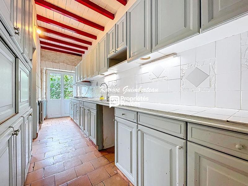 Maison - 208 m² - 6 pièces