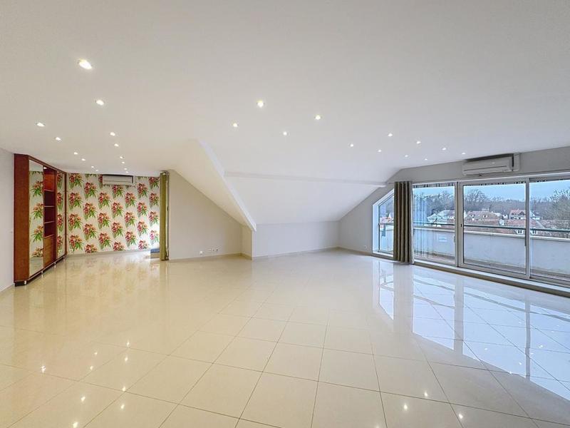 Appartement - 119 m² - 5 pièces