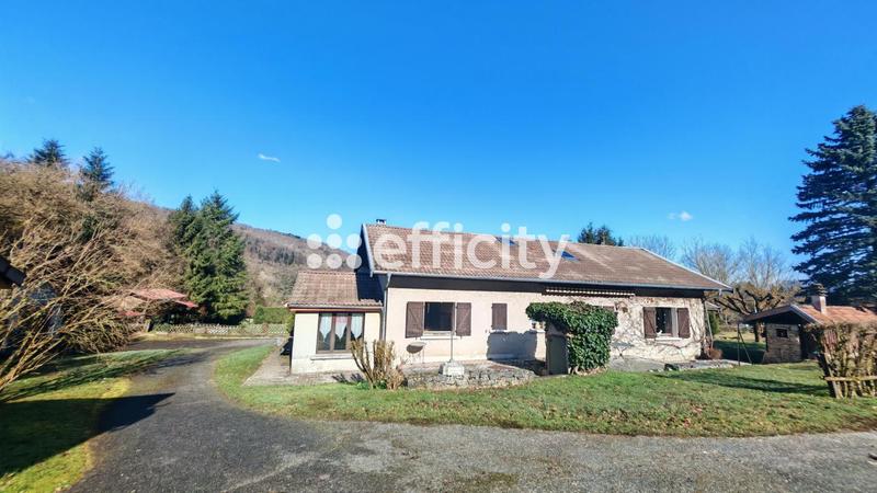 Maison traditionnelle - 162 m² - 5 pièces