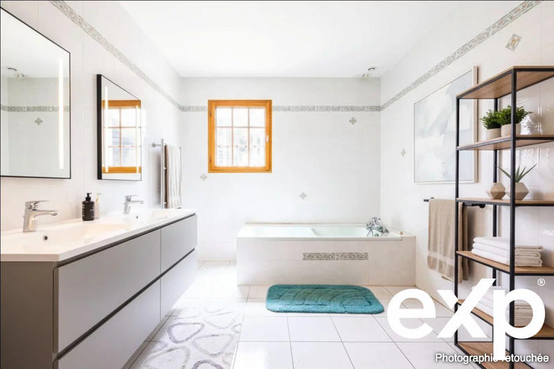 Maison - 152 m² - 4 pièces