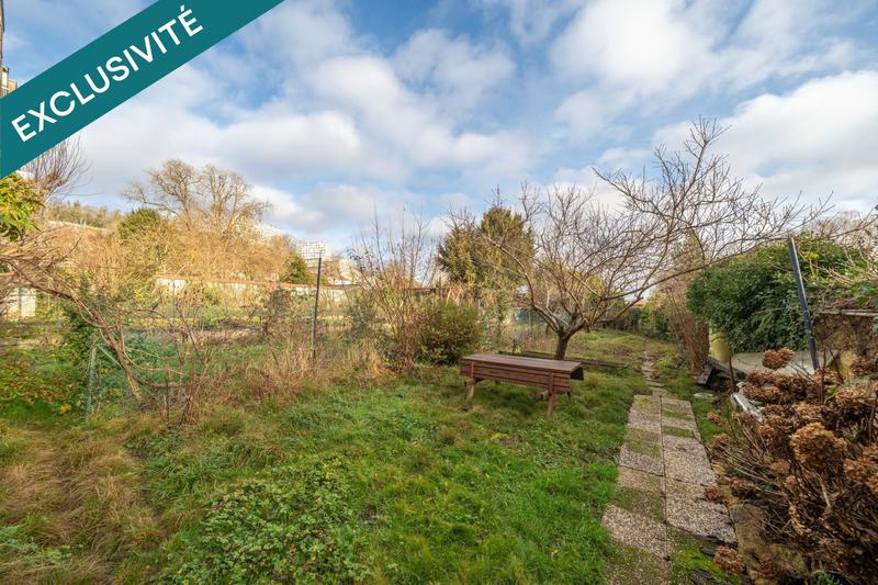 Maison - 226 m² - 10 pièces