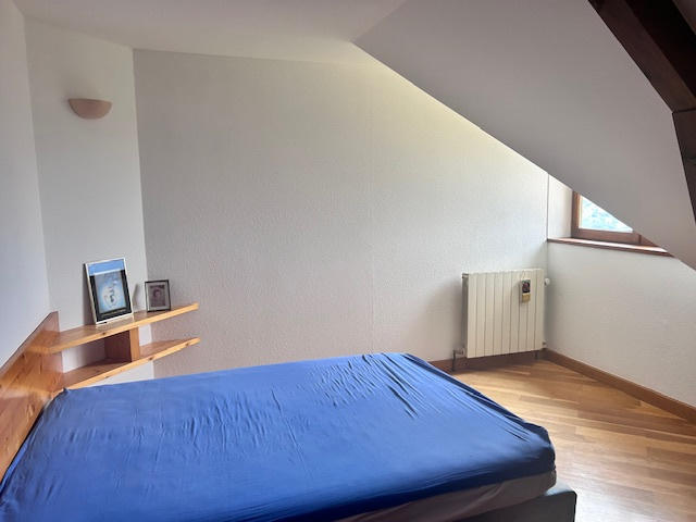 Villa - 197 m² - 9 pièces