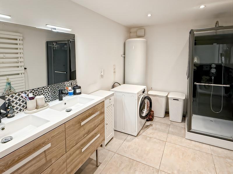 Maison - 138 m² - 6 pièces