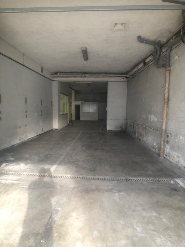 Local commercial - 174 m²