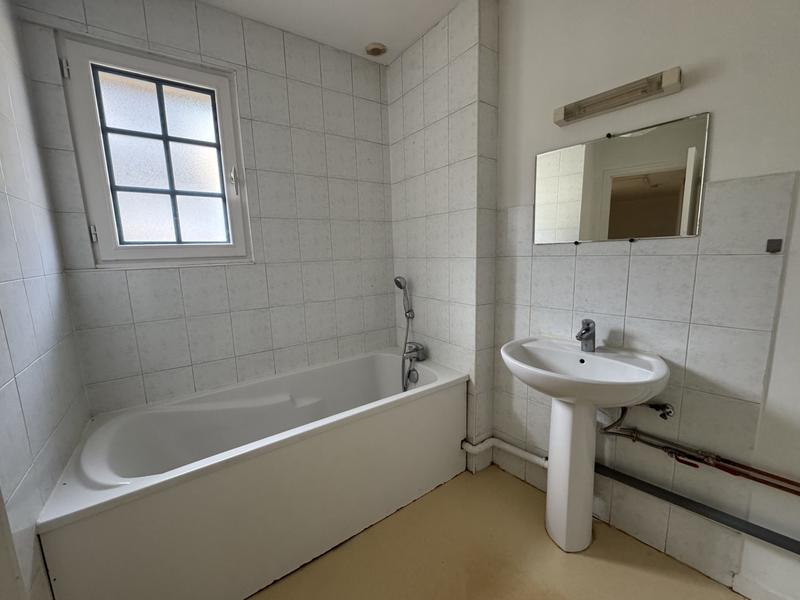 Maison ancienne - 105 m² - 5 pièces